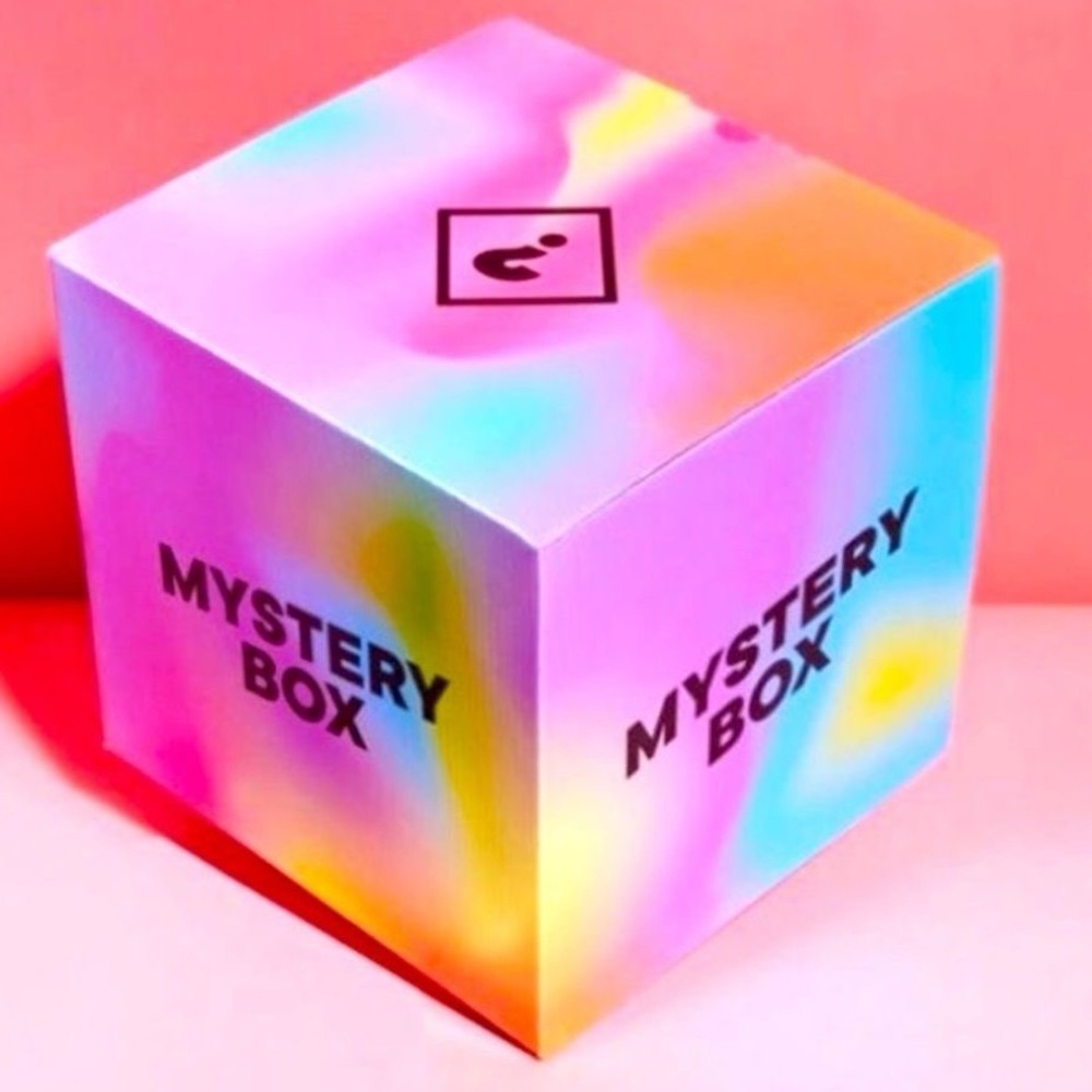 π Mystery Box - 5lb. Clothing and Jewelry Bundle Mystery Package πππ¦ - Picture 14 of 16